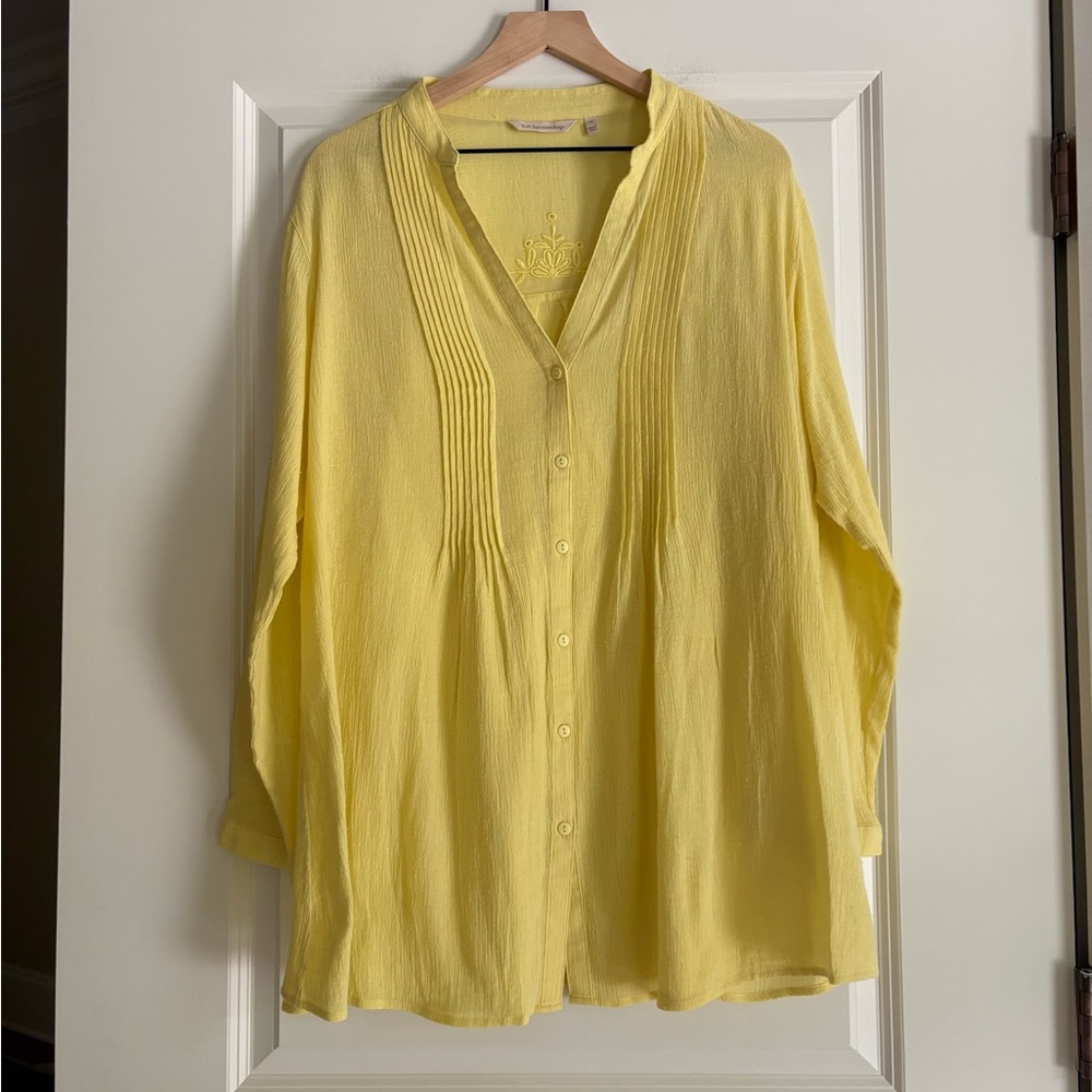 Soft Surroundings Button Front Tunic Top